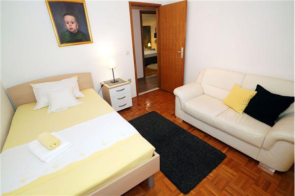 House K1, for 8 persons