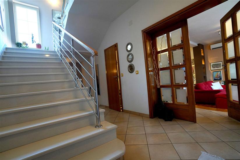 House K1, for 8 persons