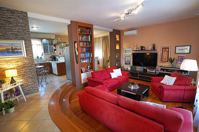 House K1, for 8 persons