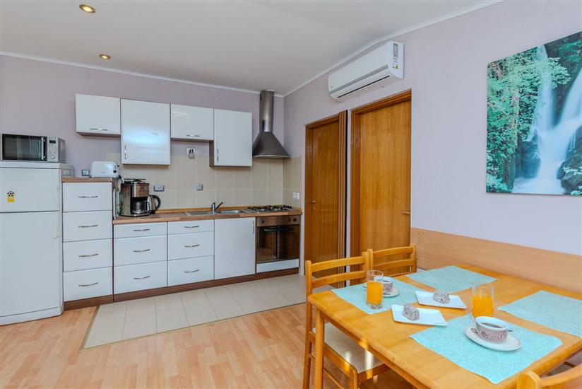 Apartment A3, for 4 persons
