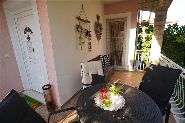 House K1, for 8 persons