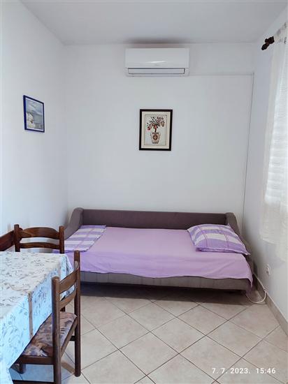 Apartment A1, for 3 persons