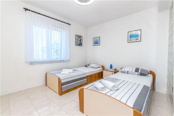 Apartment A1, for 4 persons