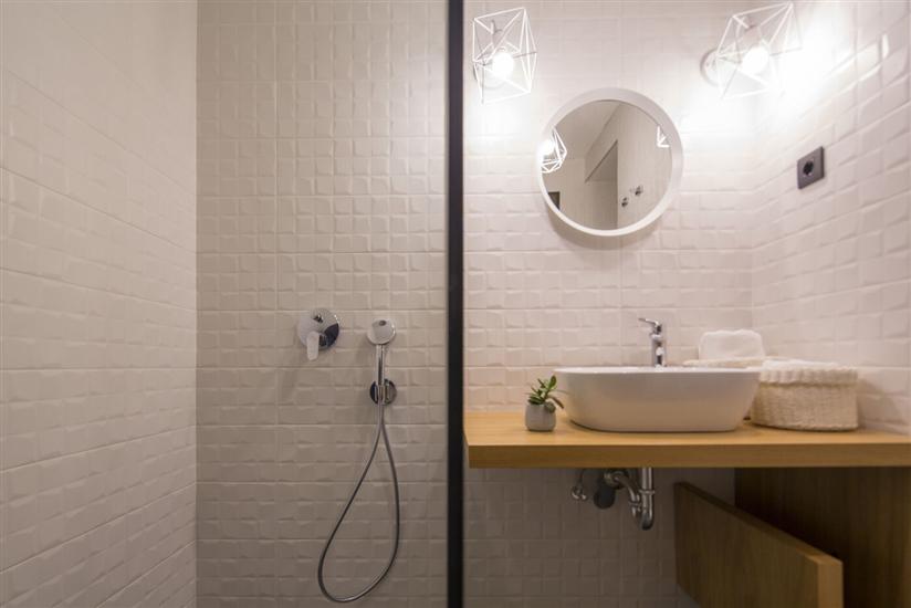 House K1, for 8 persons