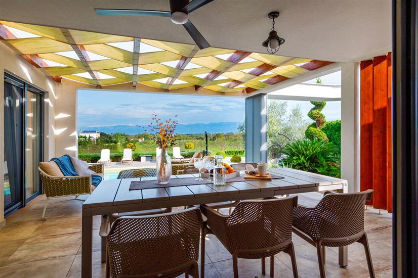 Villa Royal Green Three