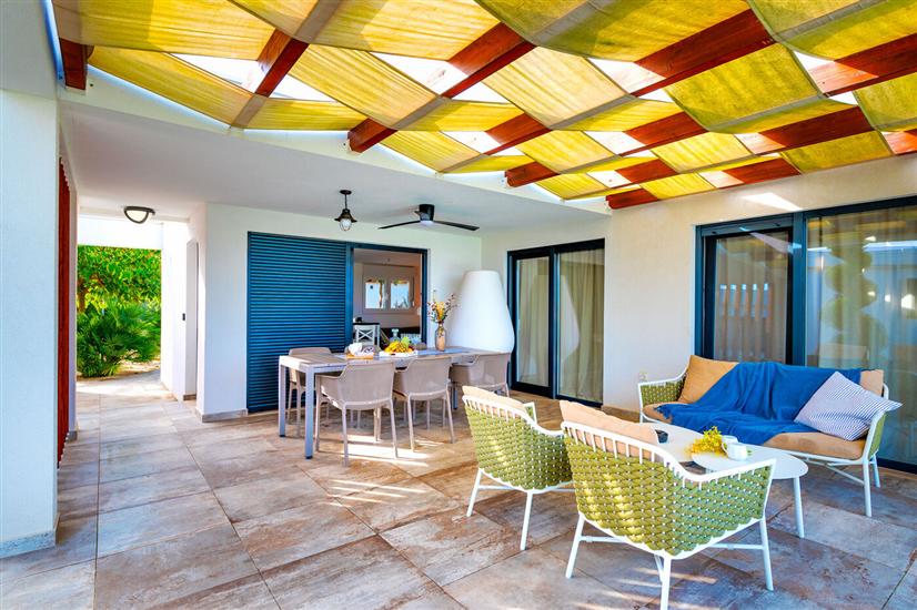 Villa Royal Green Three