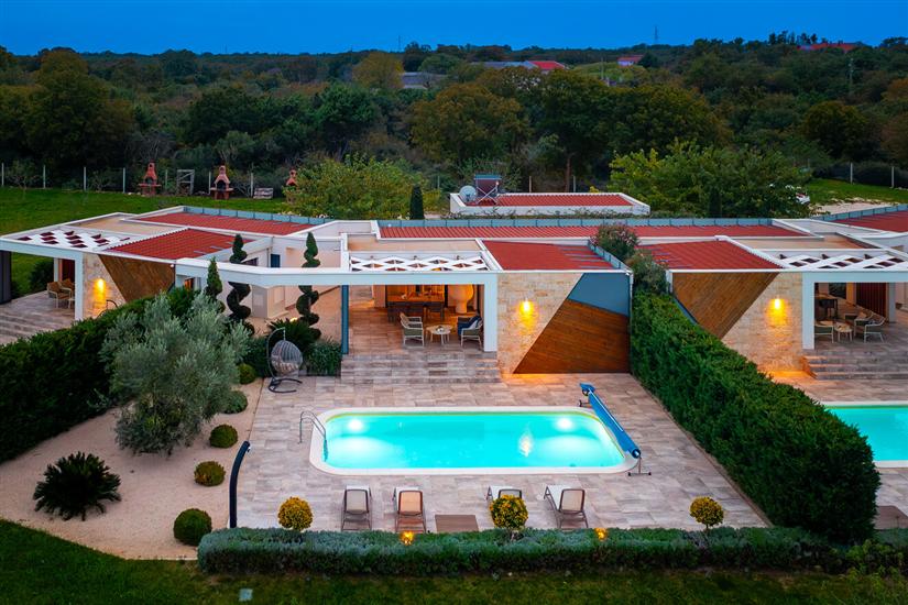 Villa Royal Green Three