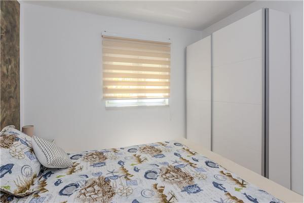 Apartment A2, for 6 persons