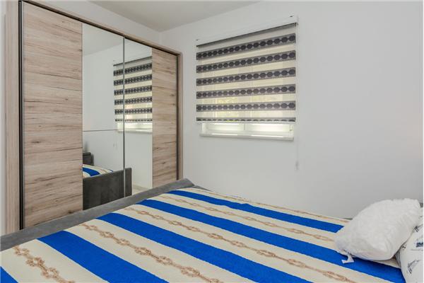 Apartment A2, for 6 persons