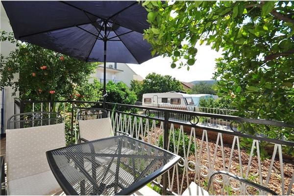 Apartment A1, for 6 persons