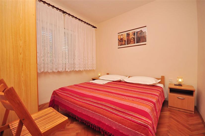 Apartment A1, for 6 persons