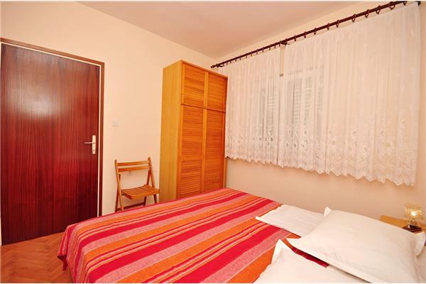 Apartment A1, for 6 persons