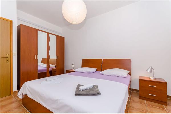 Apartment A2, for 4 persons