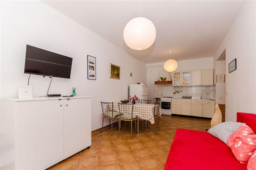 Apartment A2, for 4 persons