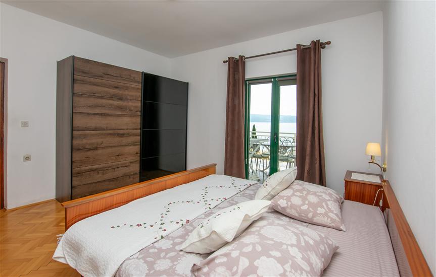 Apartment A1, for 8 persons