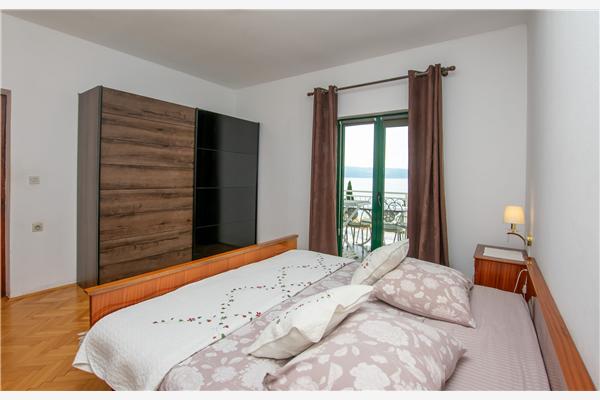 Apartment A1, for 8 persons