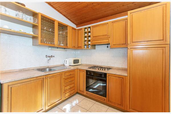 Apartment A2, for 5 persons