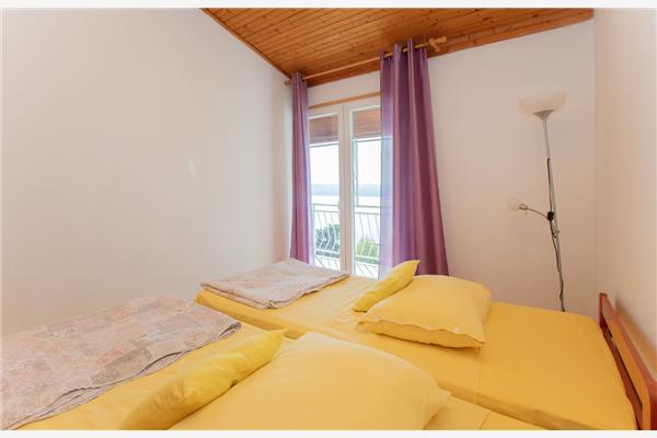 Apartment A2, for 5 persons