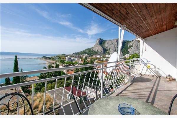 Apartment A2, for 5 persons