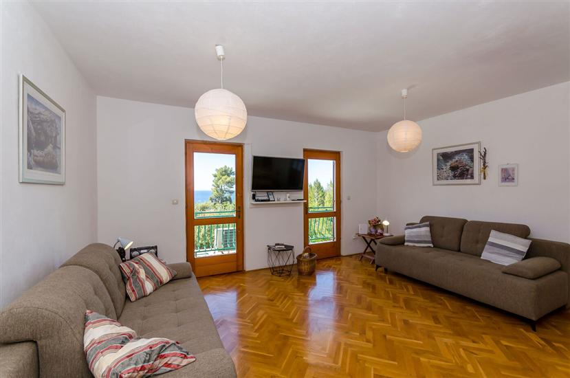 Apartment A3, for 6 persons