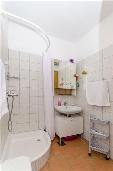 Apartment A3, for 6 persons