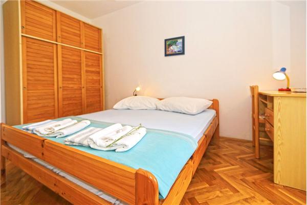 Apartment A4, for 4 persons