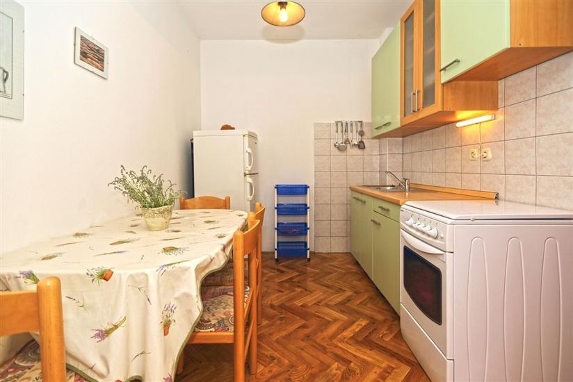 Apartment A4, for 4 persons