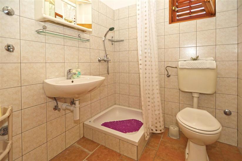 Apartment A4, for 4 persons