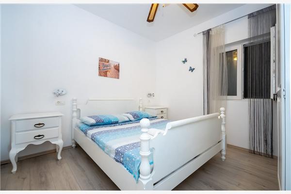 Apartman A1, na 6 osebe