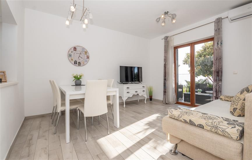 Apartman A1, na 6 osebe