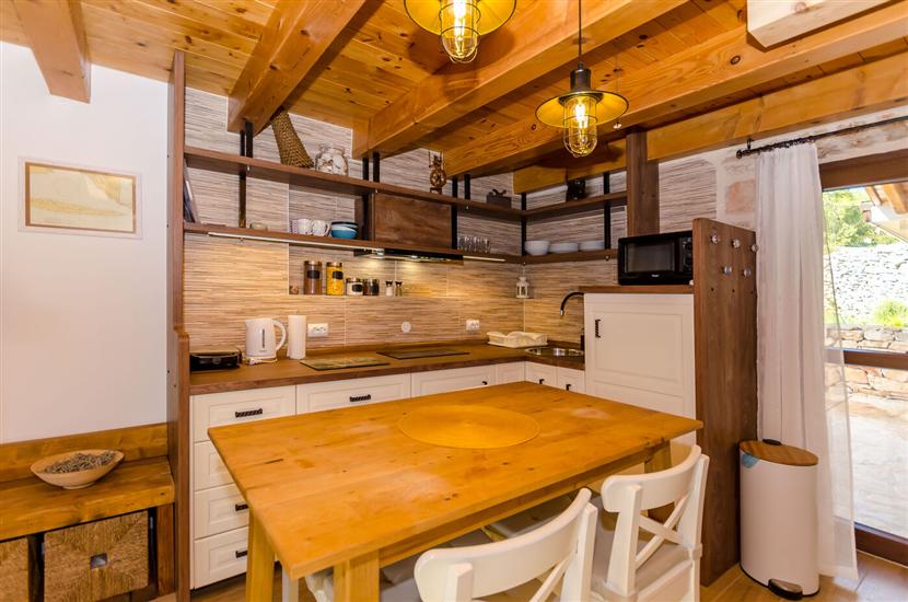 House K1, for 8 persons