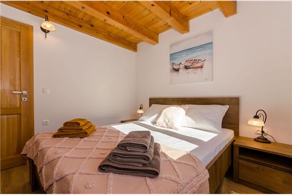 House K1, for 8 persons