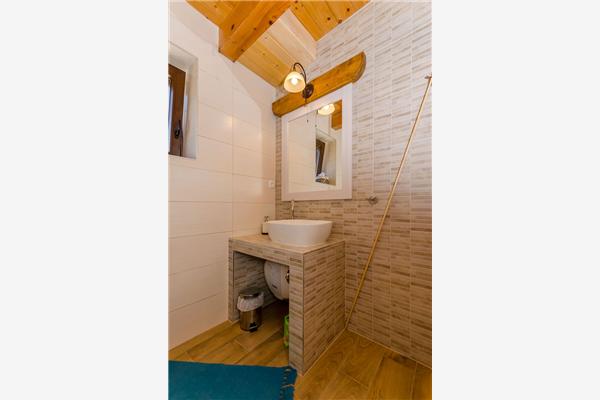 House K1, for 8 persons