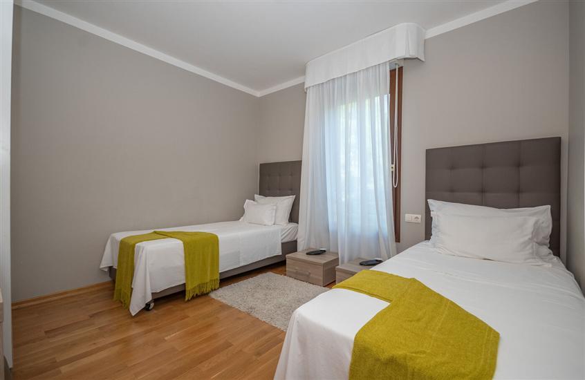 Apartment A2, for 5 persons