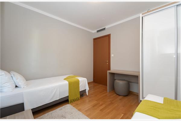 Apartment A2, for 5 persons