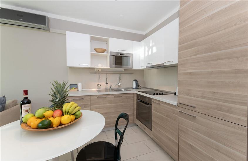 Apartment A1, for 5 persons