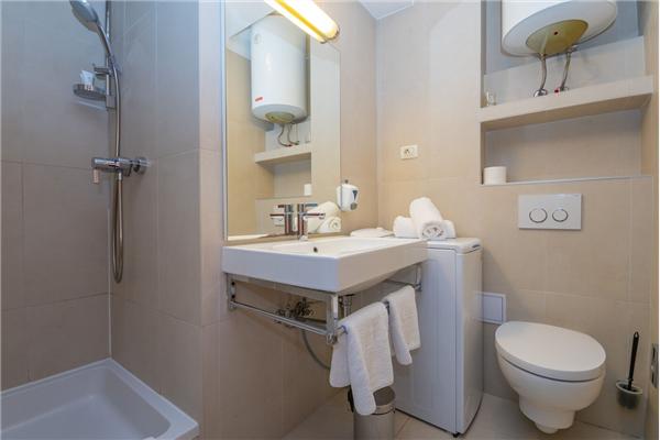 Apartment A2, for 5 persons