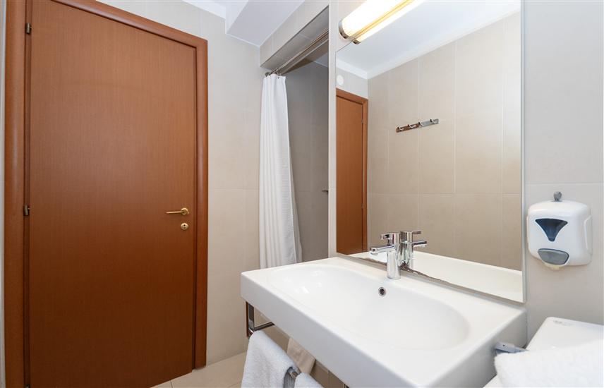 Apartment A2, for 5 persons