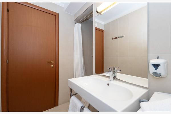 Apartment A2, for 5 persons