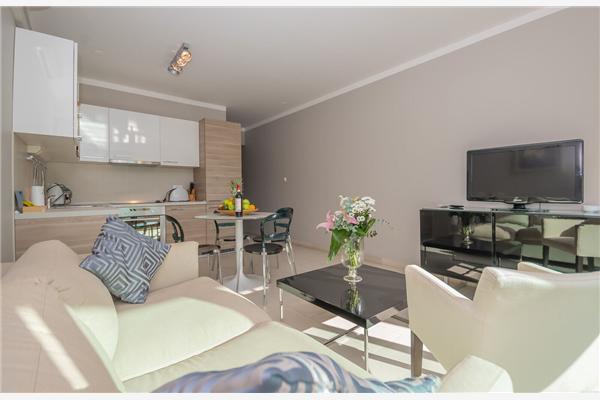 Apartment A1, for 5 persons