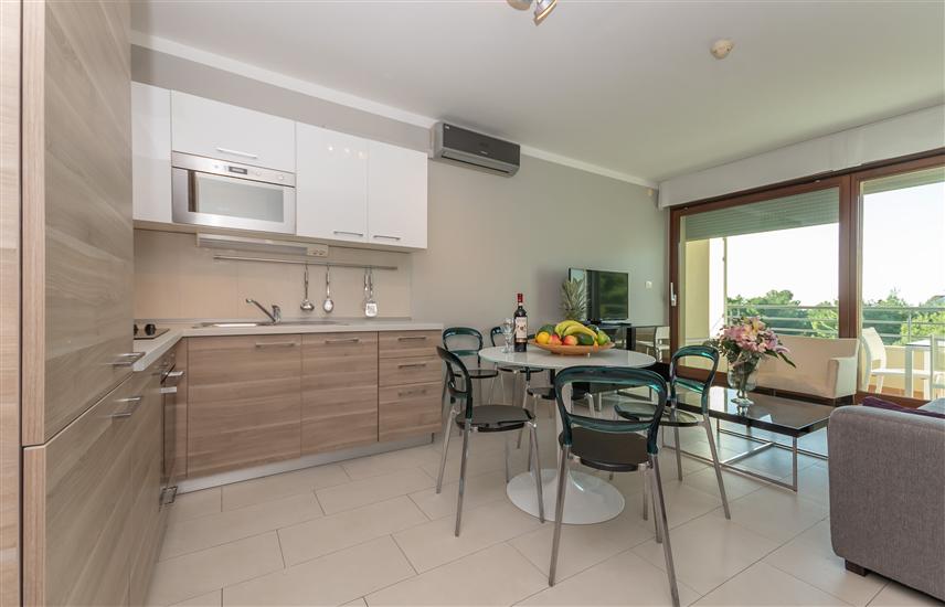 Apartment A2, for 5 persons