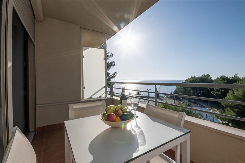 Apartment A2, for 5 persons