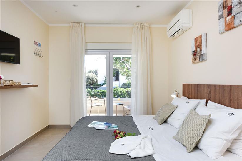 House K1, for 8 persons