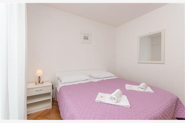 Apartment A1, for 6 persons