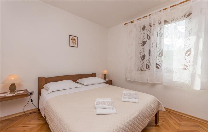 Apartment A1, for 6 persons