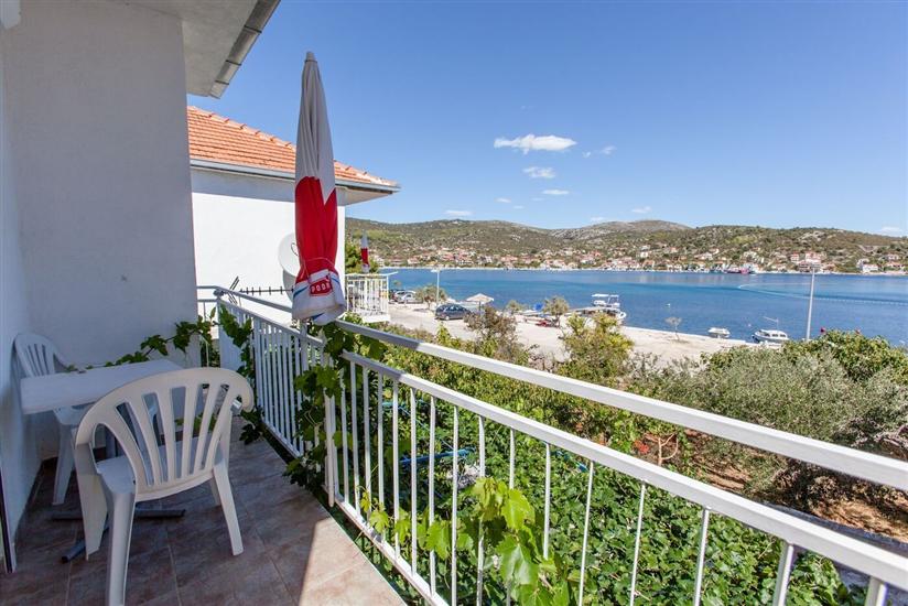 Apartment A2, for 3 persons