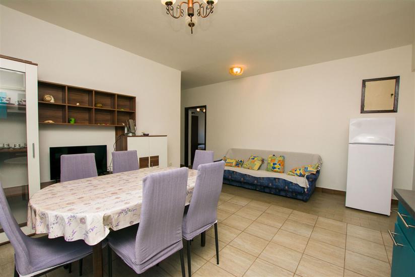 Apartment A1, for 6 persons