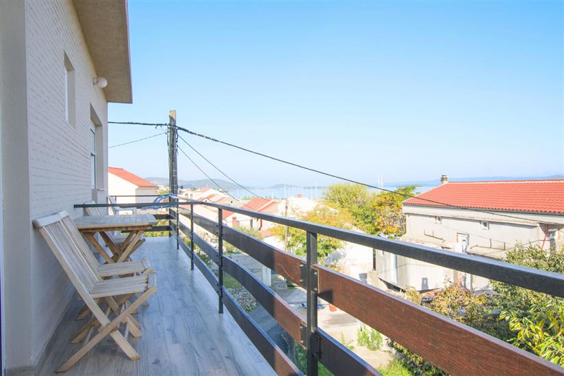 Apartment A1, for 6 persons