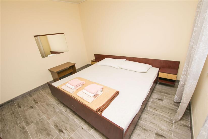 Apartment A2, for 6 persons