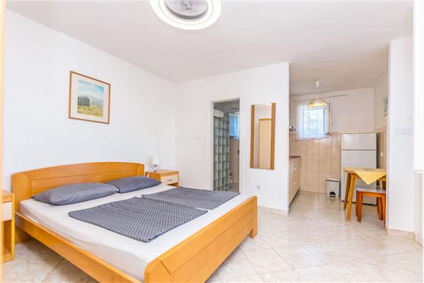 Apartment A1, for 2 persons